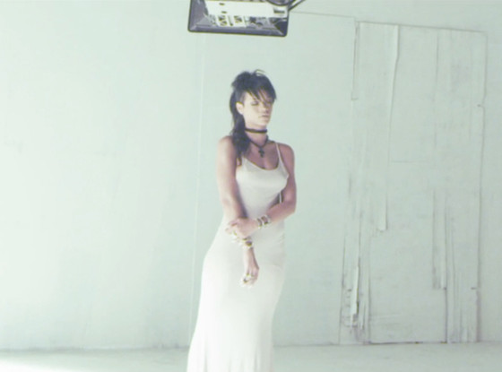 Rihanna, What Now Behind the Scenes Rihanna, What Now Behind the Scenes